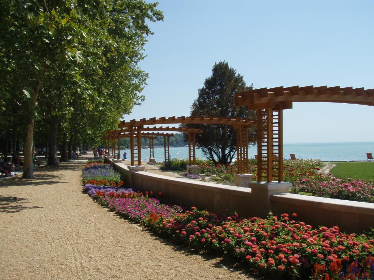 Strand Apartman Balatonfüred Buitenkant foto
